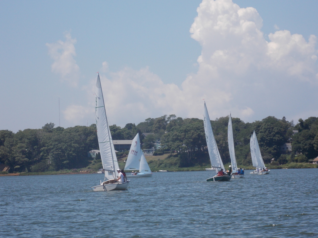 No description provided for: /2016/07-09/0723-regatta-2d-race3/_2/photo089.html