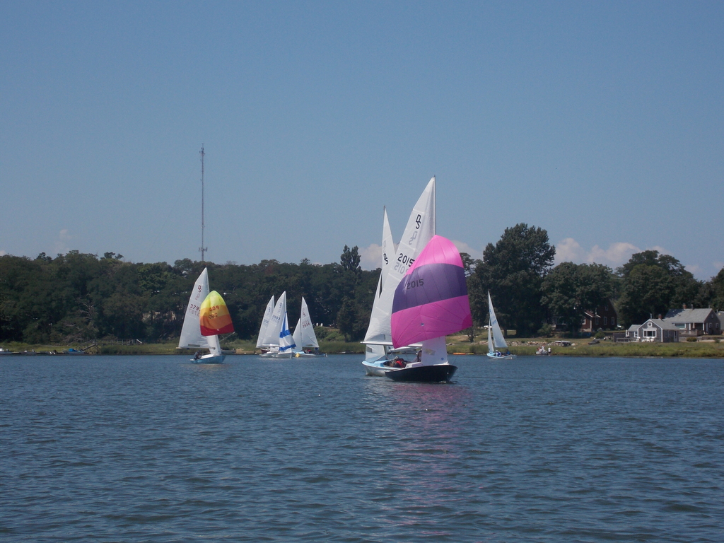 No description provided for: /2016/07-09/0723-regatta-2d-race3/_2/photo095.html