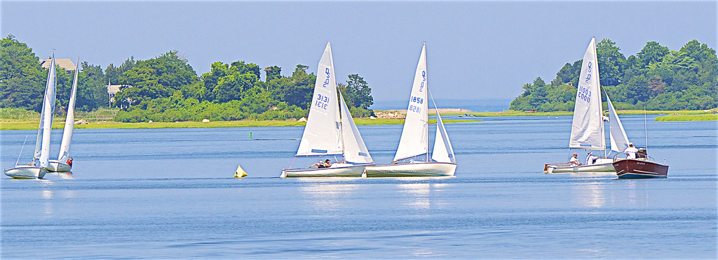 No description provided for: /2016/07-09/0723-regatta-4a-pm-races/_1/photo05.html