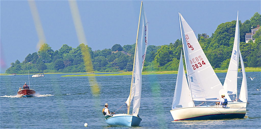 No description provided for: /2016/07-09/0723-regatta-4a-pm-races/_2/photo28.html