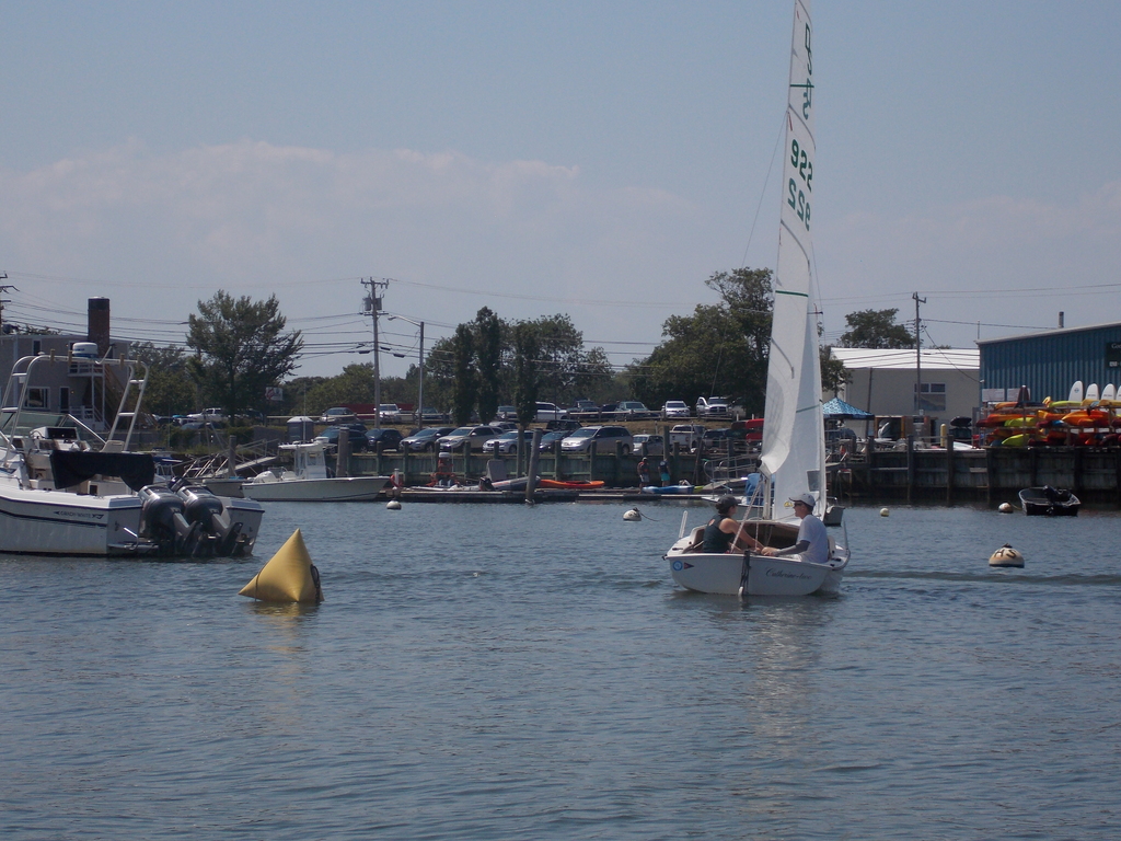 No description provided for: /2016/07-09/0723-regatta-4b-race4/_2/photo127.html