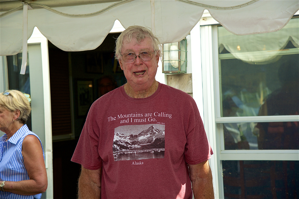 No description provided for: /2016/07-09/0723-regatta-5-awards/_1/photo16.html