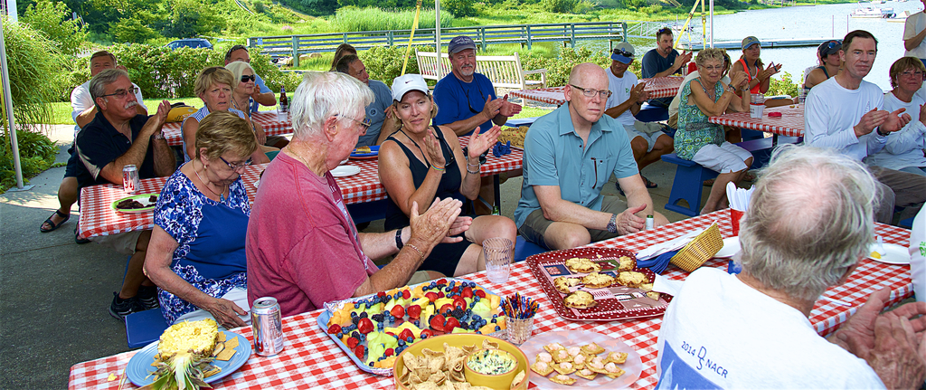 No description provided for: /2016/07-09/0723-regatta-5-awards/_2/photo28.html