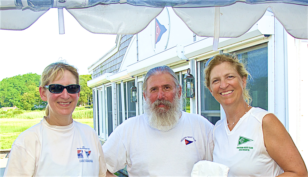 No description provided for: /2016/07-09/0723-regatta-5-awards/_2/photo36.html