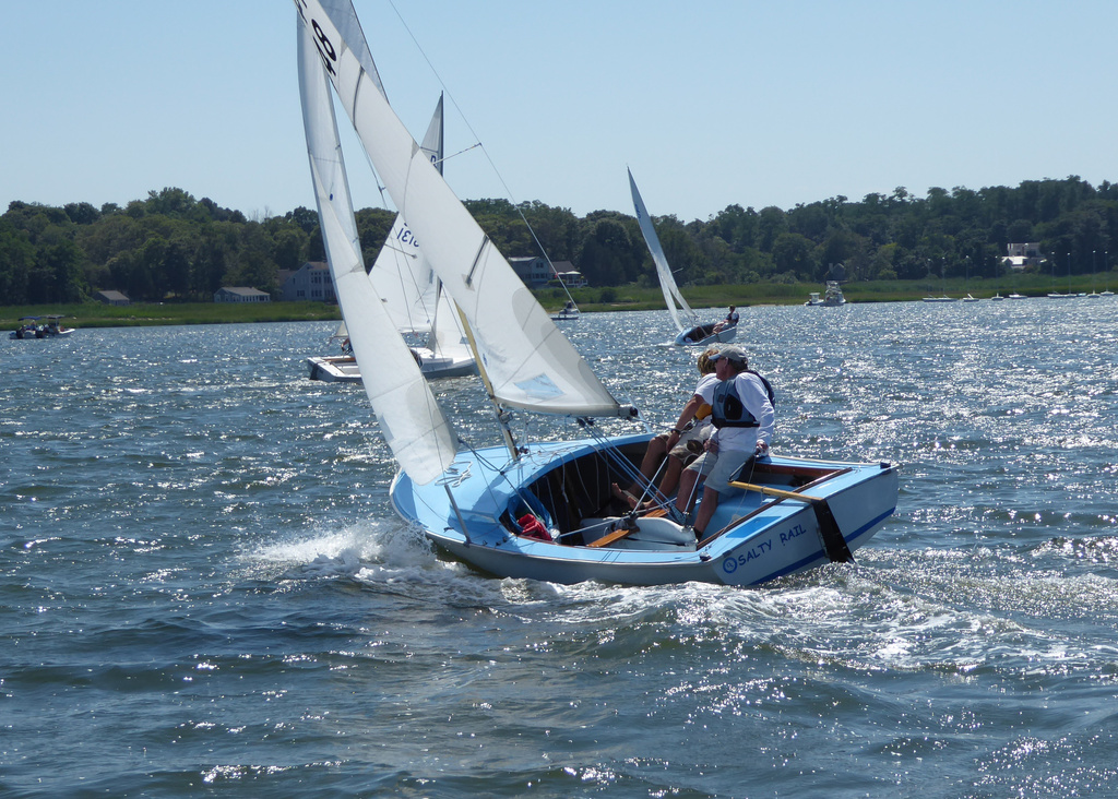 No description provided for: /2016/07-09/0814-fleet15-alper/_1/photo11.html