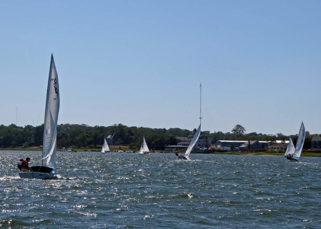 No description provided for: /2016/07-09/0814-fleet15-alper/_2/photo26.html