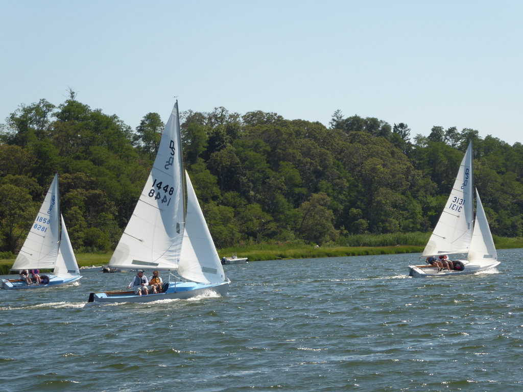 No description provided for: /2016/07-09/0814-fleet15-alper/_2/photo36.html