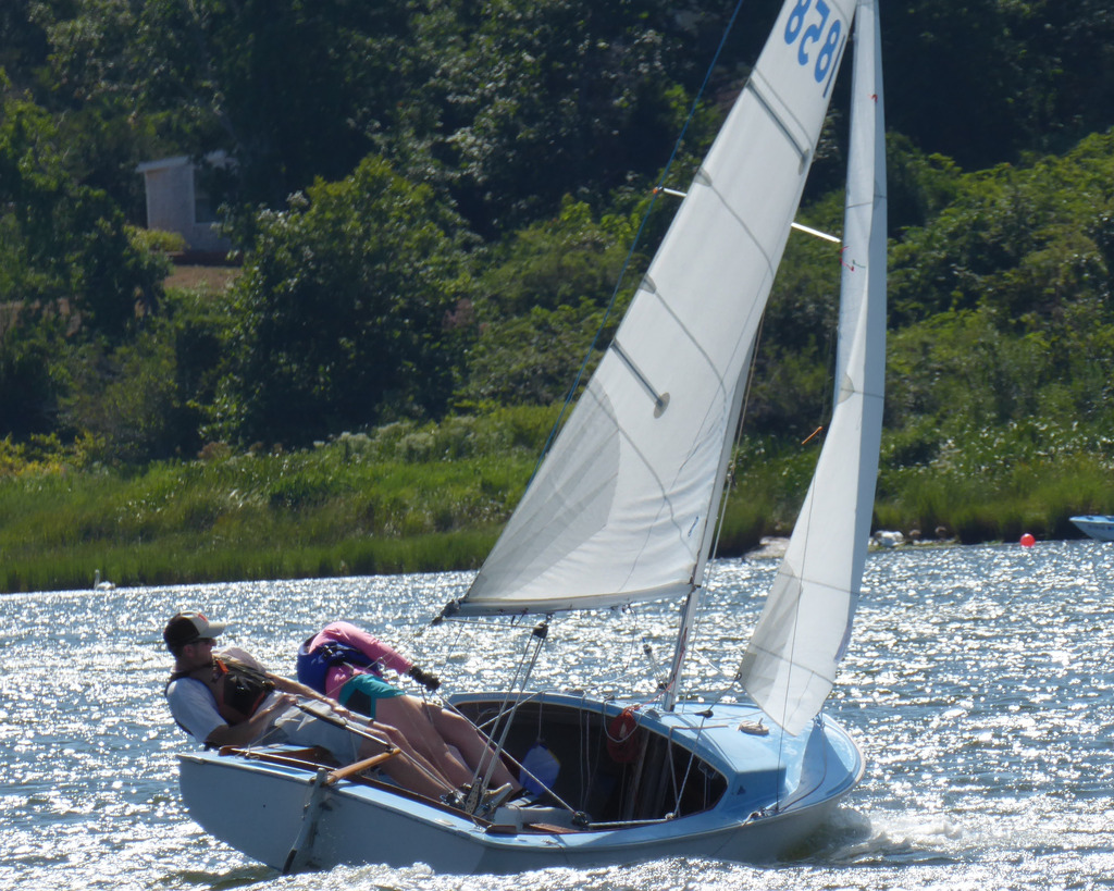 No description provided for: /2016/07-09/0814-fleet15-alper/_3/photo38.html