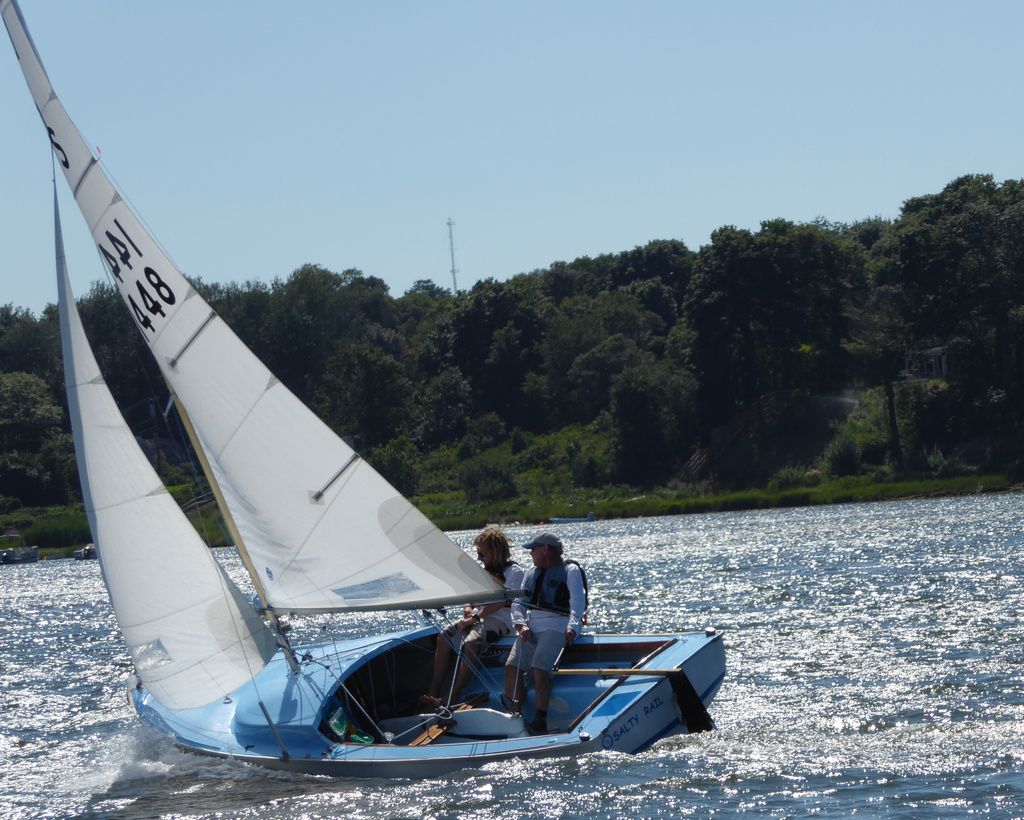 No description provided for: /2016/07-09/0814-fleet15-alper/_3/photo39.html