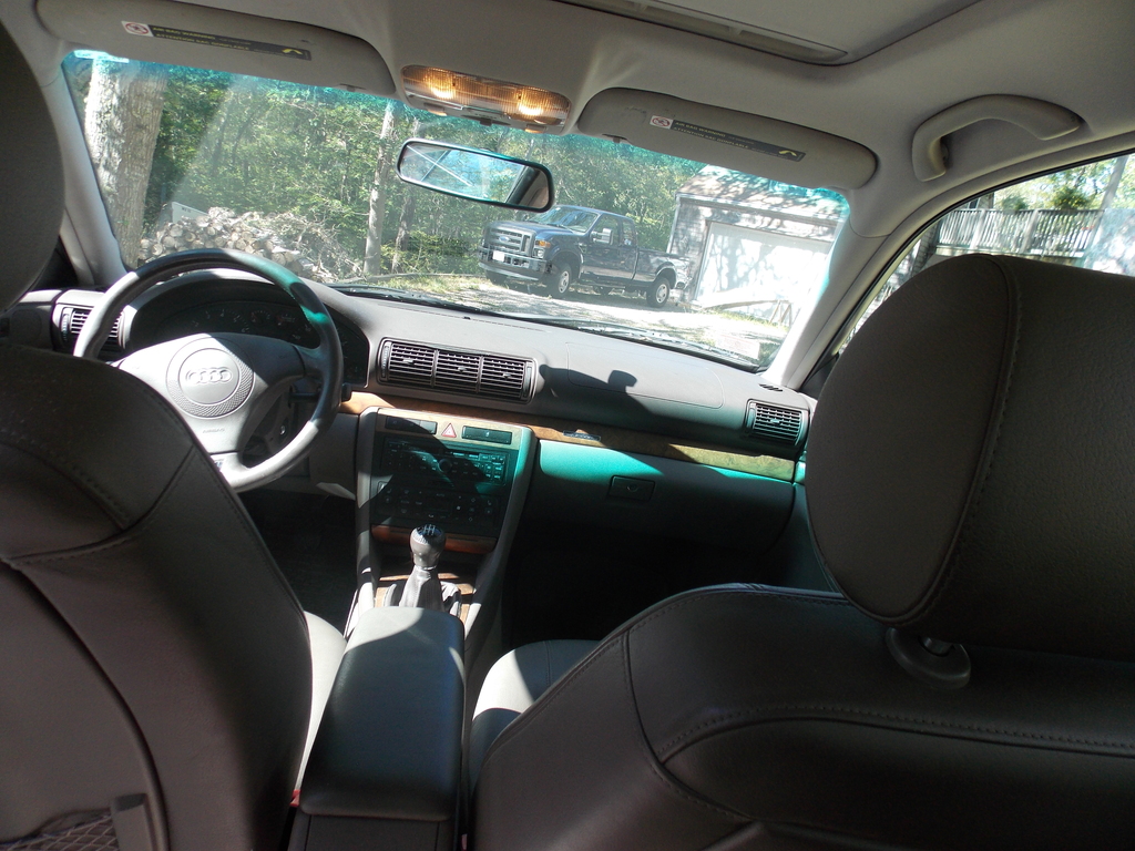 No description provided for: /2016/07-09/0823-bye-audi-a4/photo07.html