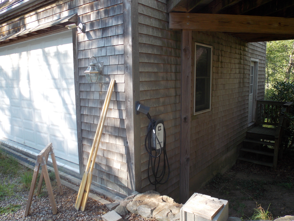 No description provided for: /2016/07-09/0824-sparky/photo07.html