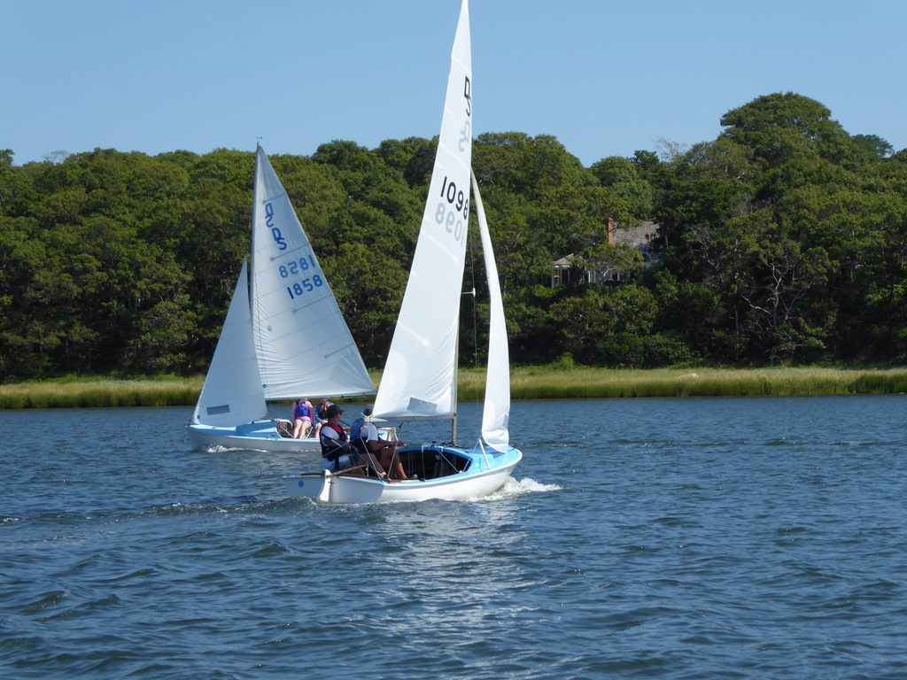 No description provided for: /2016/07-09/0828-fleet15-alper/photo07.html