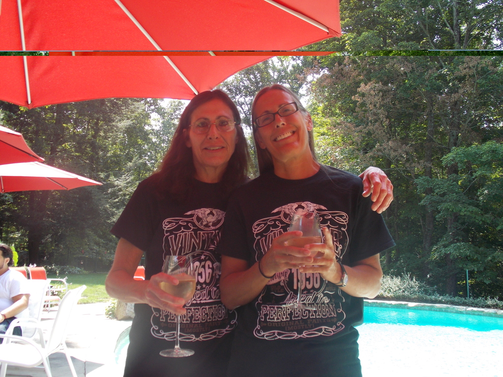 No description provided for: /2016/07-09/0910-60th-bday/photo04.html