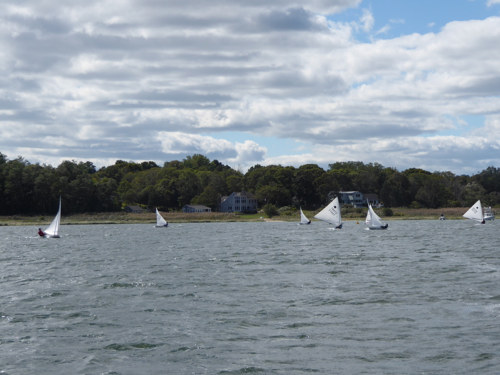 No description provided for: /2016/07-09/0924-yankee-duo-alper/_3/photo055.html