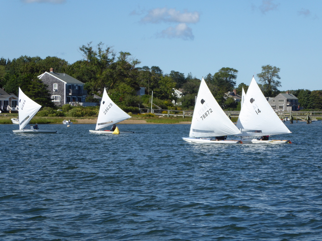 No description provided for: /2016/07-09/0924-yankee-duo-alper/_4/photo081.html