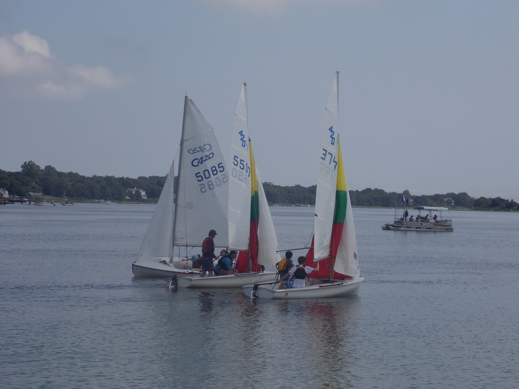 No description provided for: /2017/07-09/0718-jsp-regatta/_2/photo030.html