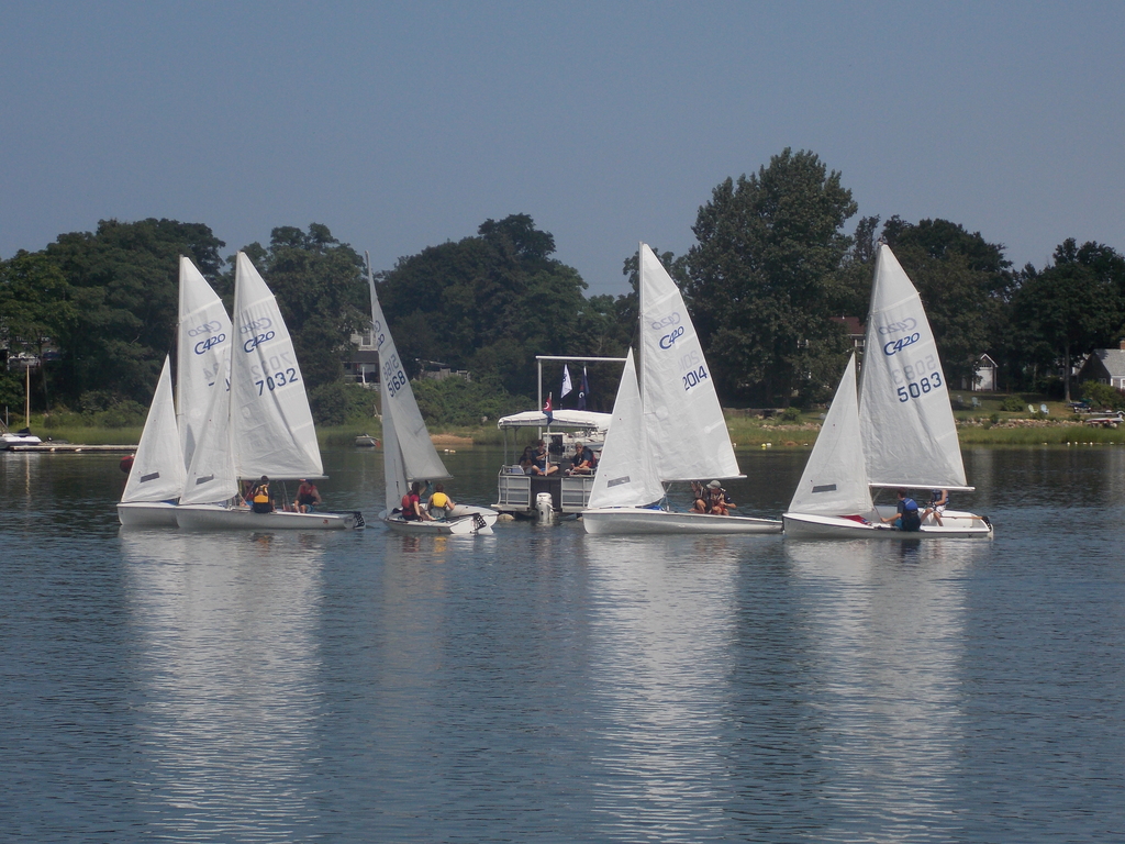 No description provided for: /2017/07-09/0718-jsp-regatta/_2/photo040.html