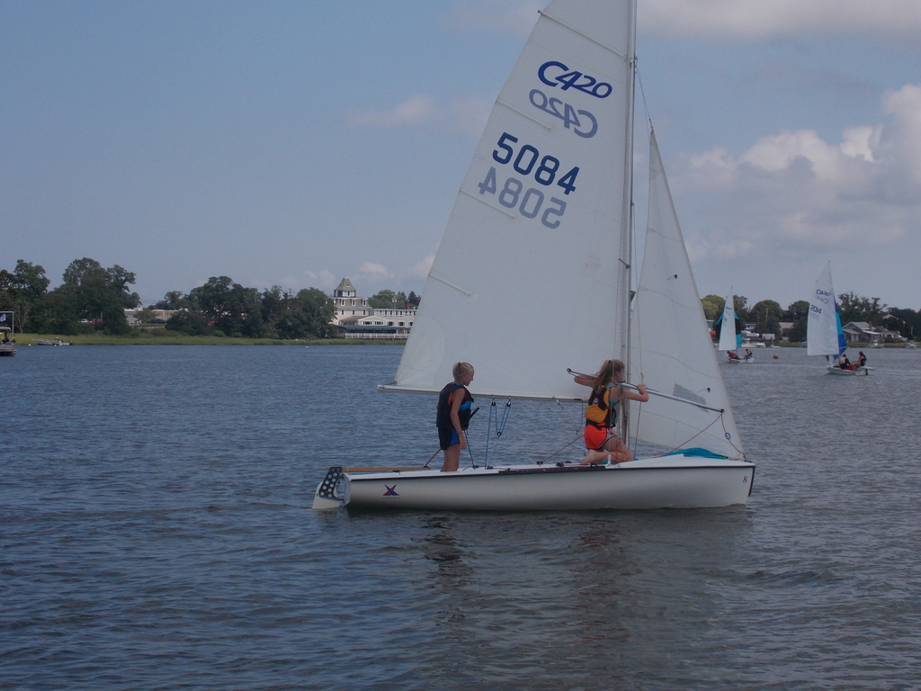 No description provided for: /2017/07-09/0718-jsp-regatta/_3/photo058.html