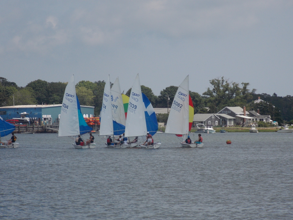 No description provided for: /2017/07-09/0718-jsp-regatta/_3/photo060.html