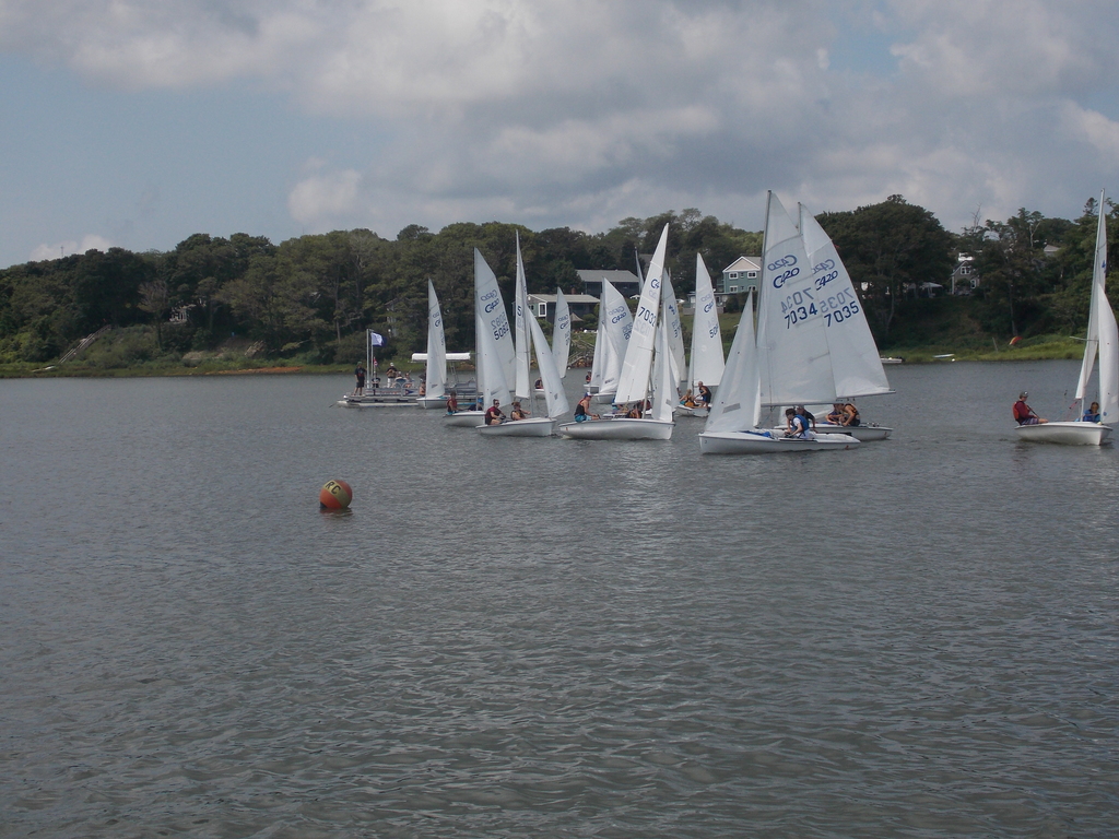 No description provided for: /2017/07-09/0718-jsp-regatta/_4/photo073.html