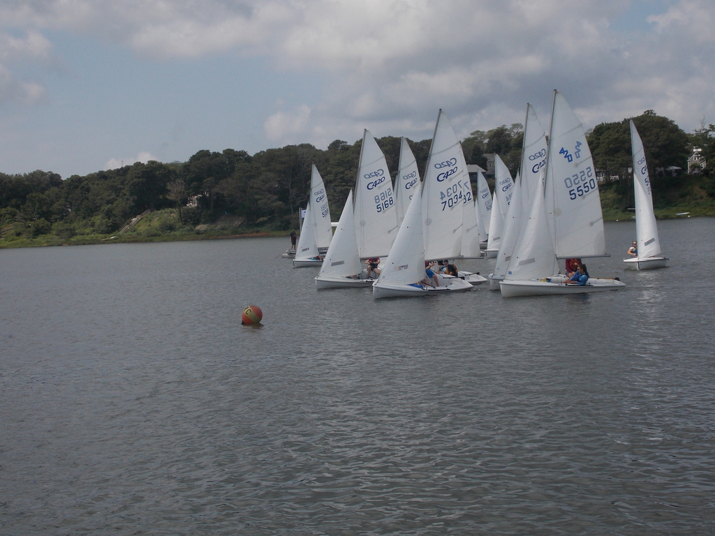 No description provided for: /2017/07-09/0718-jsp-regatta/_4/photo074.html