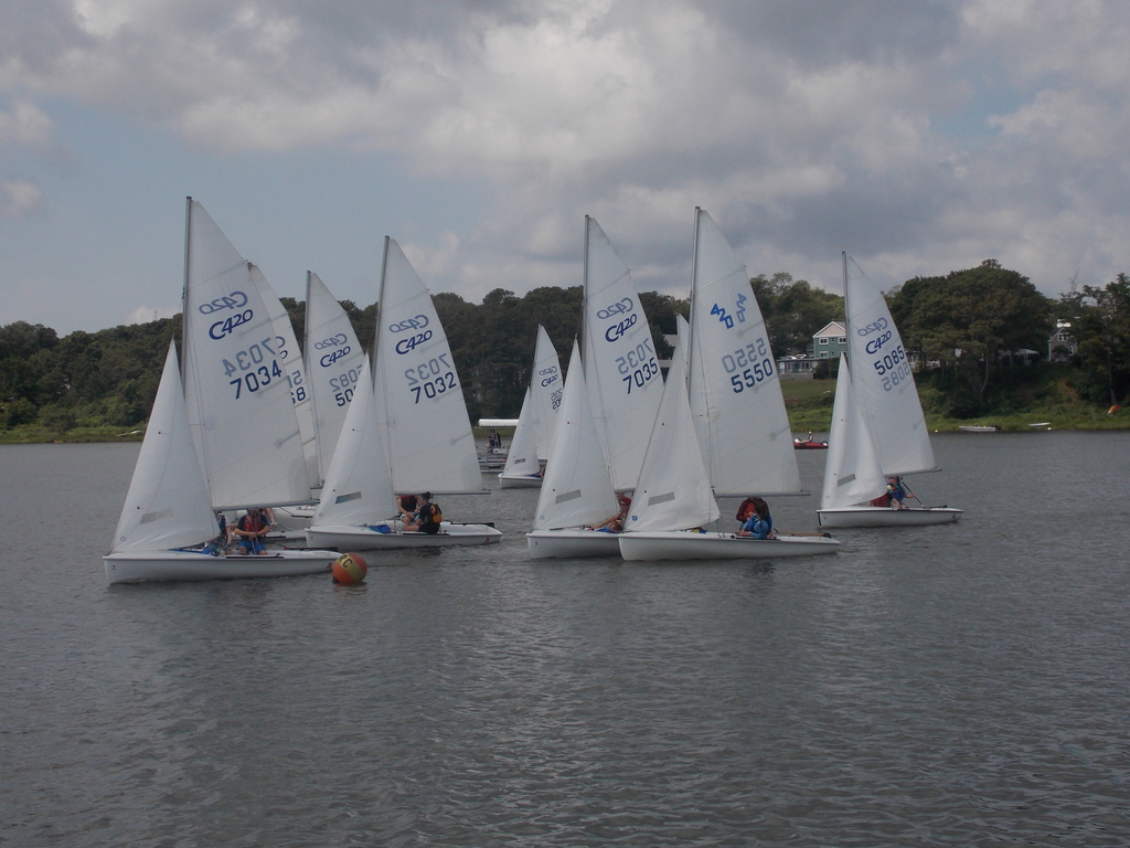 No description provided for: /2017/07-09/0718-jsp-regatta/_4/photo075.html