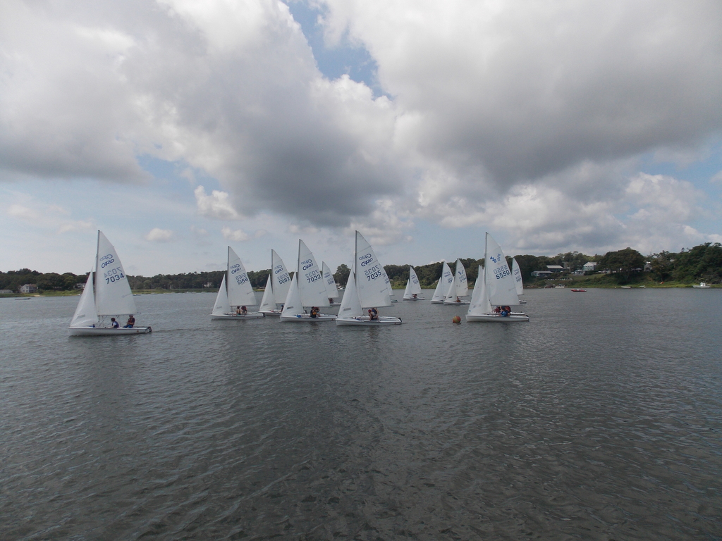 No description provided for: /2017/07-09/0718-jsp-regatta/_4/photo076.html