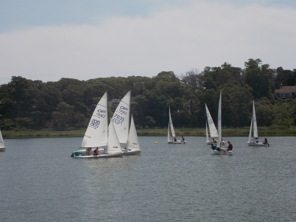 No description provided for: /2017/07-09/0718-jsp-regatta/_4/photo086.html