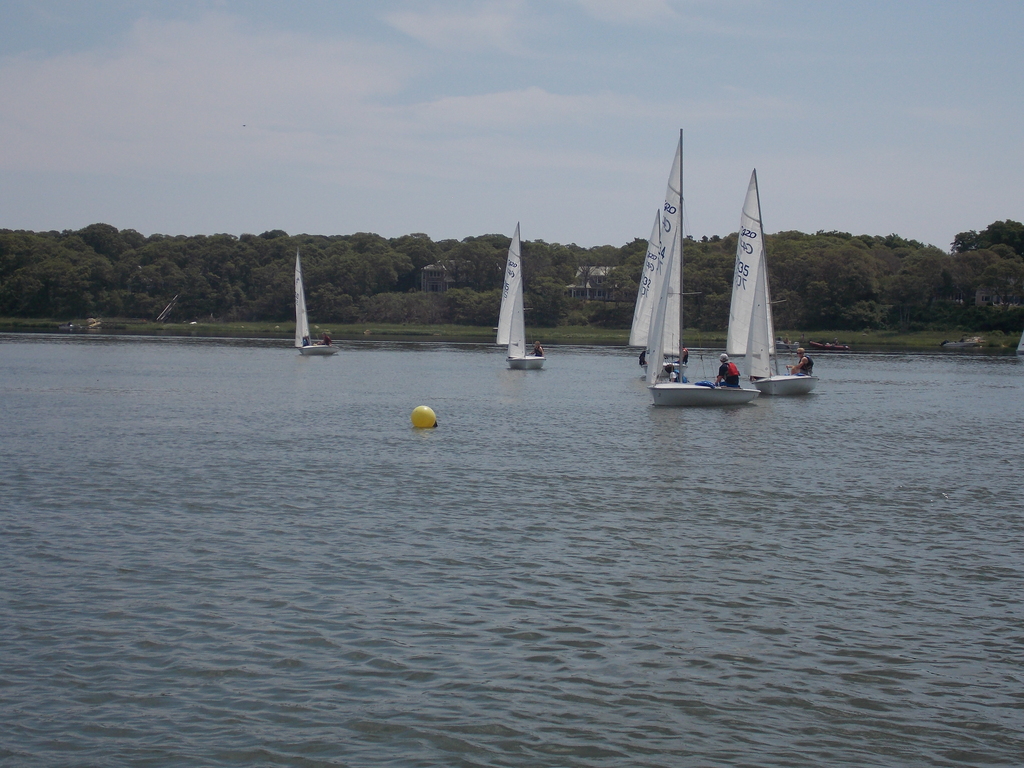 No description provided for: /2017/07-09/0718-jsp-regatta/_6/photo138.html