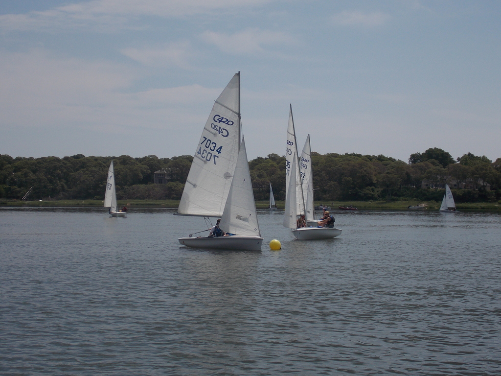 No description provided for: /2017/07-09/0718-jsp-regatta/_6/photo139.html