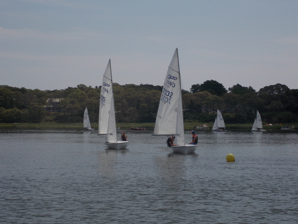 No description provided for: /2017/07-09/0718-jsp-regatta/_6/photo141.html