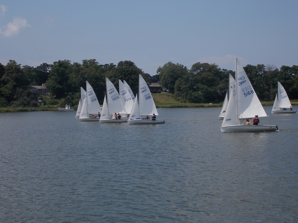 No description provided for: /2017/07-09/0718-jsp-regatta/_9/photo215.html