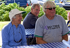 Image file: photo100.jpg