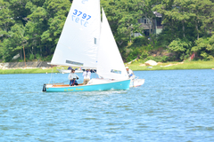 Image file: photo130.jpg