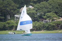 Image file: photo150.jpg