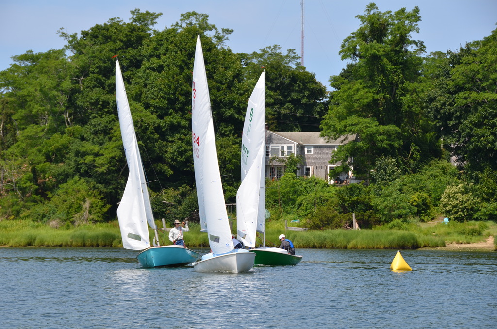 No description provided for: /2018/0714-ds-regatta-alper/_1/photo12.html