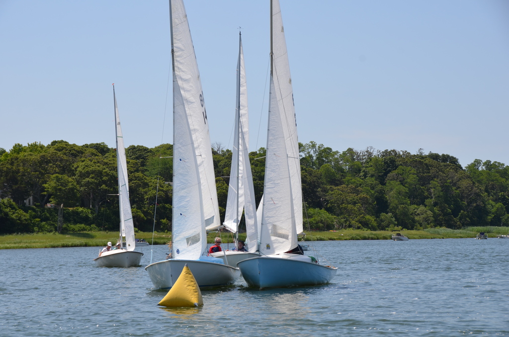 No description provided for: /2018/0714-ds-regatta-alper/_2/photo34.html