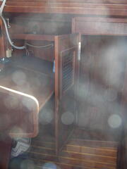 Image file: photo33.jpg