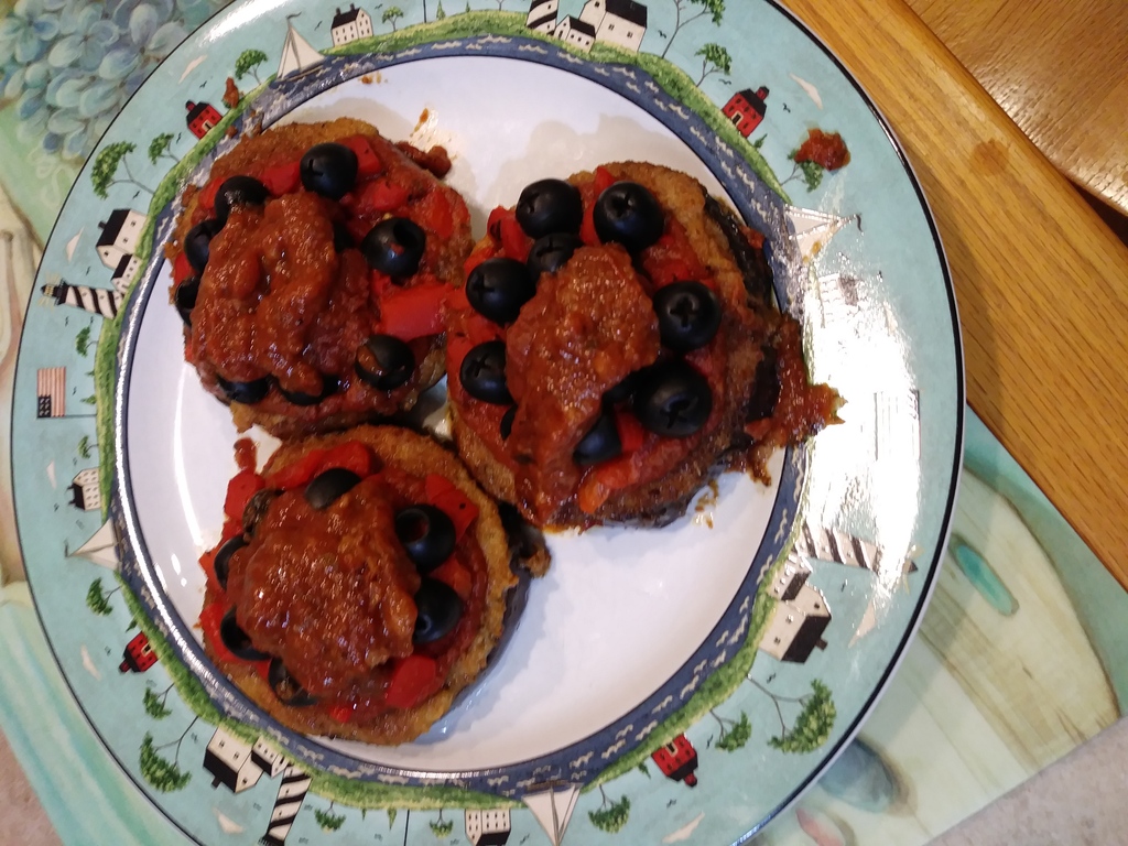 No description provided for: /2019/01-03/0115-eggplant-dish/photo04.html