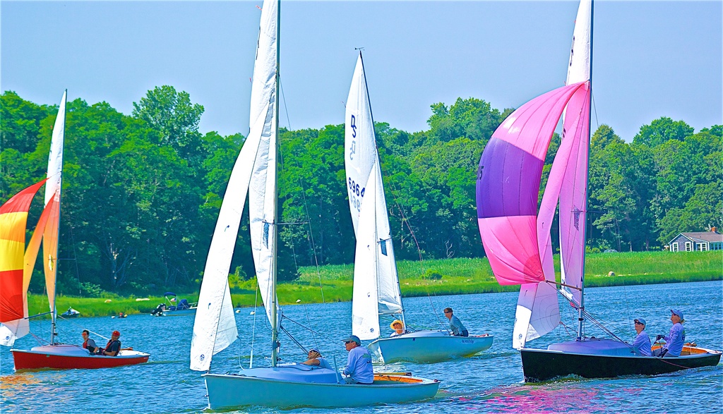 No description provided for: /2019/07-09/0720-ds-regatta-anton-dsc/_2/photo046.html