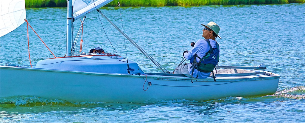 No description provided for: /2019/07-09/0720-ds-regatta-anton-dsc/_2/photo047.html