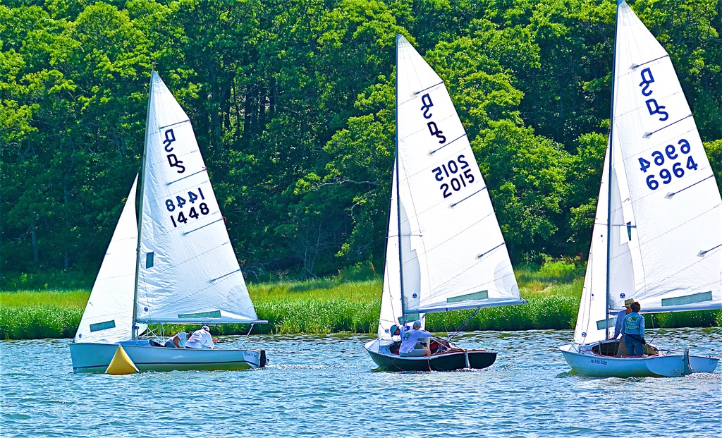 No description provided for: /2019/07-09/0720-ds-regatta-anton-dsc/_3/photo053.html