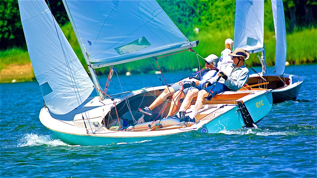 No description provided for: /2019/07-09/0720-ds-regatta-anton-dsc/_4/photo078.html