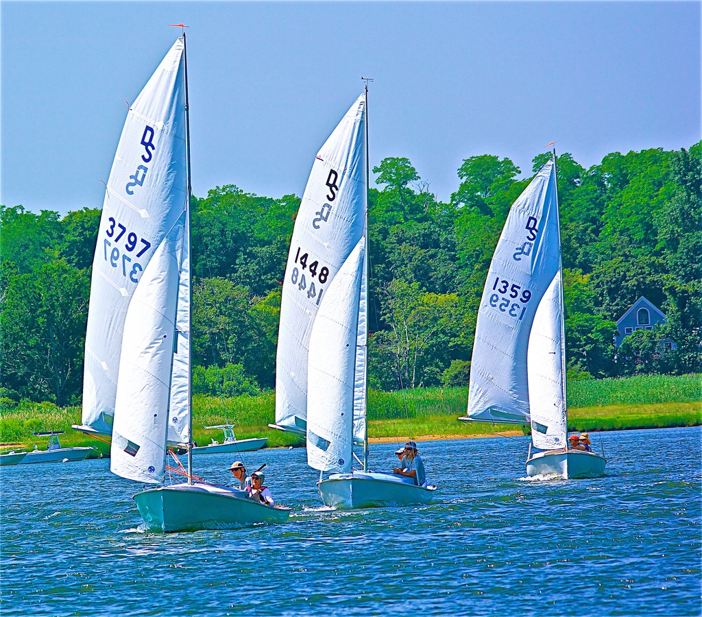 No description provided for: /2019/07-09/0720-ds-regatta-anton-dsc/_4/photo089.html