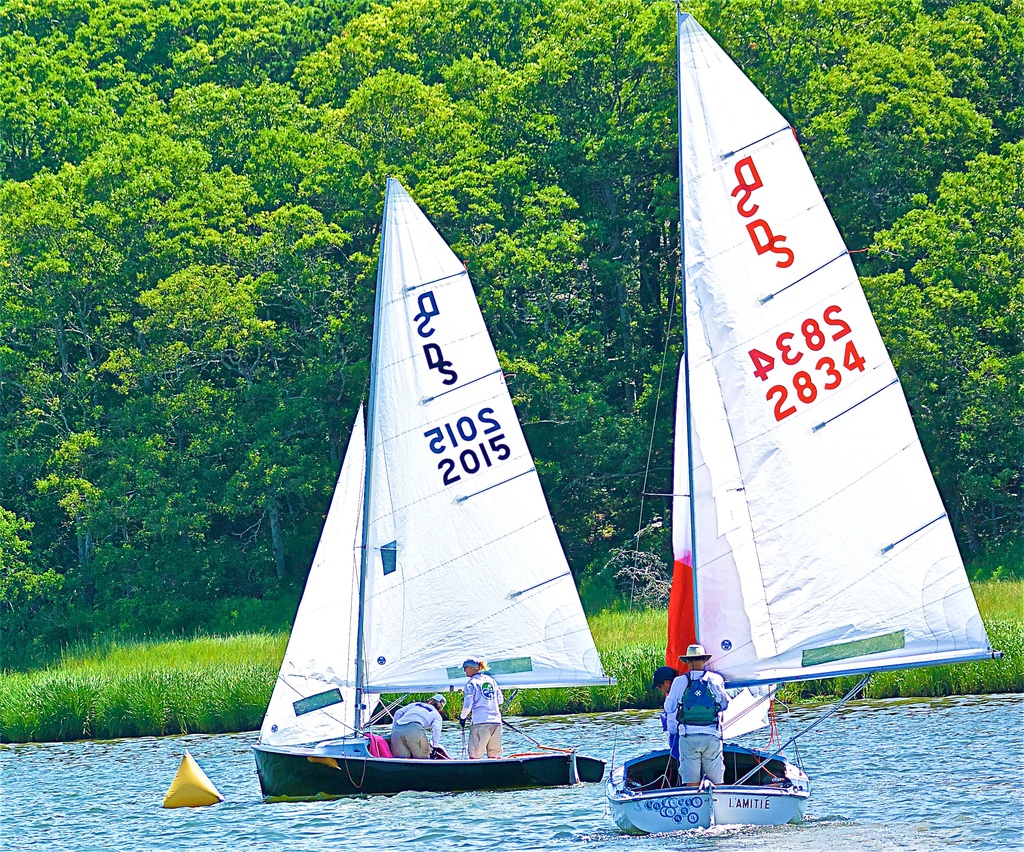 No description provided for: /2019/07-09/0720-ds-regatta-anton-dsc/_4/photo098.html