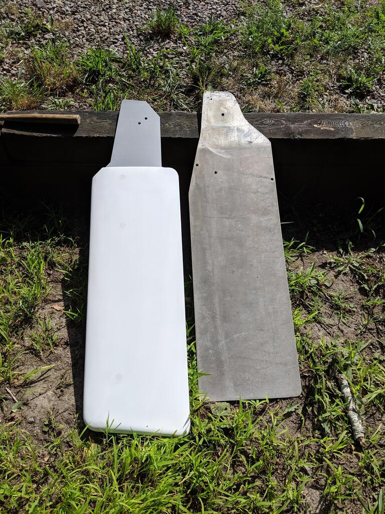 No description provided for: /2019/07-09/0822-new-rudder/photo01.html