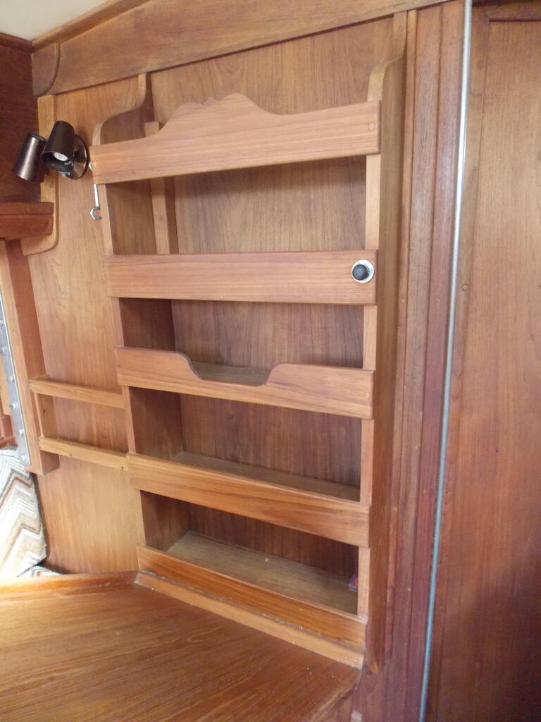 No description provided for: /2019/07-09/0914-ibis-cabin+systems/_3/photo54.html