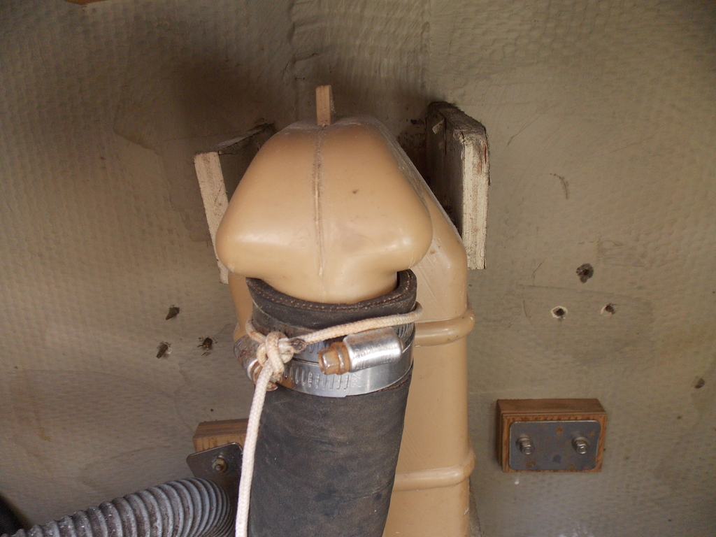 No description provided for: /2019/07-09/0914-ibis-cockpit+cabintop/_1/photo16.html