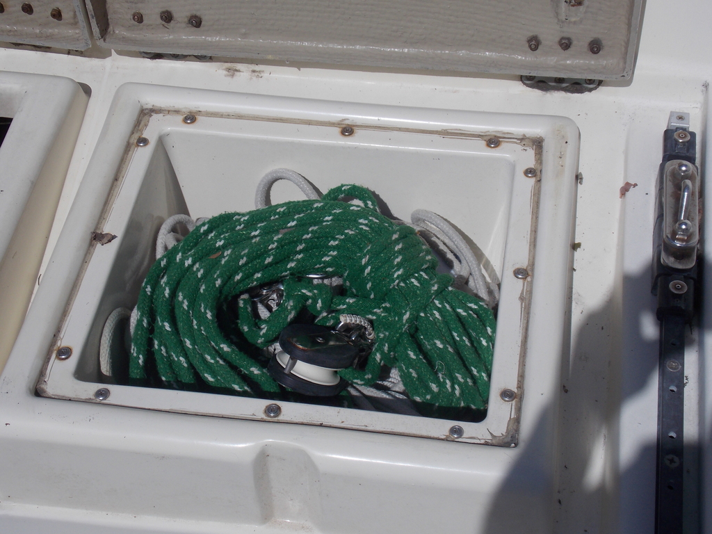 No description provided for: /2019/07-09/0914-ibis-cockpit+cabintop/_1/photo20.html