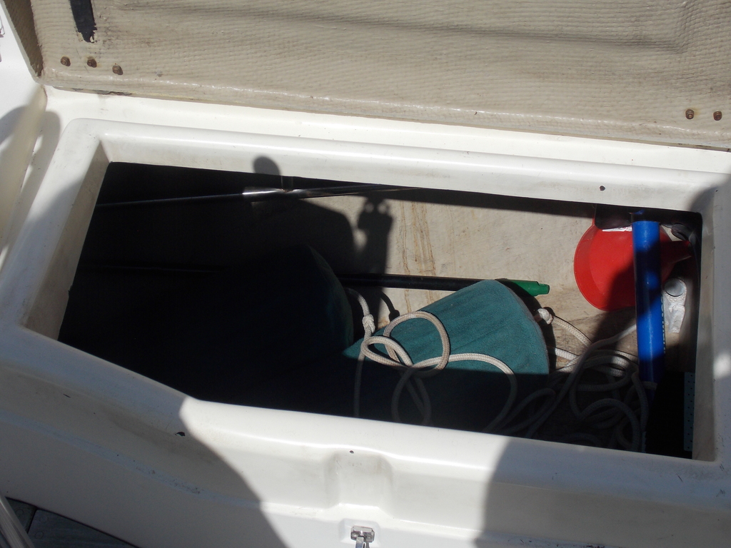 No description provided for: /2019/07-09/0914-ibis-cockpit+cabintop/_1/photo21.html